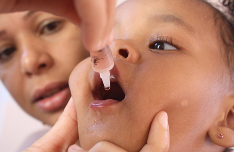 PÓLIO: ARACATU NA CAMPANHA NACIONAL DE VACINAÇÃO