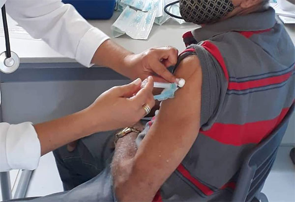 Brumado já tem mais de 25 mil vacinados com 1ª dose contra Covid-19