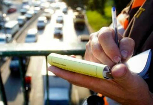 Pagamento de multas com cartão de crédito ou débito é suspenso pelo Denatran; motivo não foi informado  