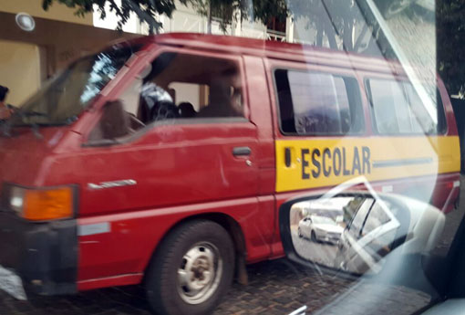 Justiça Eleitoral apreende Van suspeita de transporte irregular de eleitores