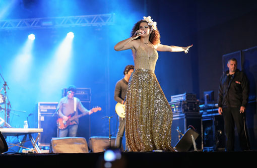 CPM 22, Natiruts e Vanessa da Mata foram as atrações da segunda noite do Festival de Inverno Bahia