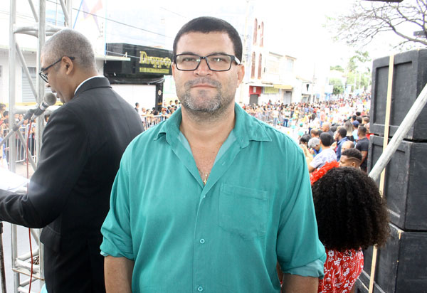 Brumado: vereador Rey de Domingão prestigia o desfile Cívico Militar de 7 de setembro