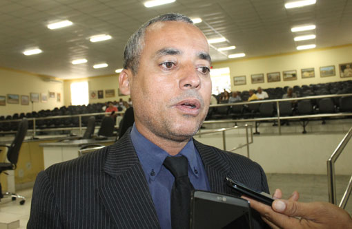 Brumado: Vereador Santinho faz duras críticas à atuação da Polícia Militar 