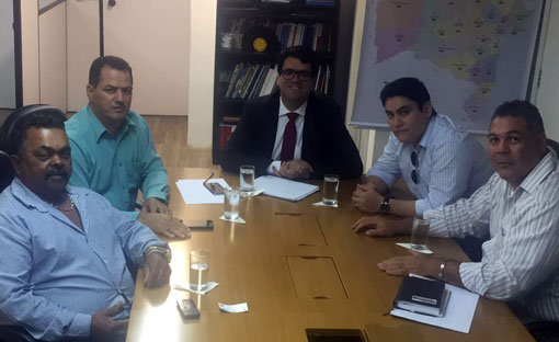 Vereadores Brumadenses buscam sinal de telefonia móvel para comunidades rurais junto à SECTI