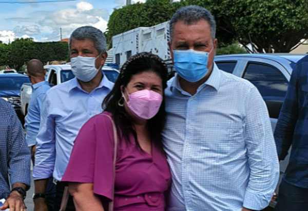 Vereadora Verimar do Sindicato acompanha Rui Costa em visita a Contendas do Sincorá