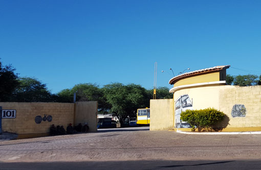 Brumado: homem é agredido com coronhada no rosto durante assalto