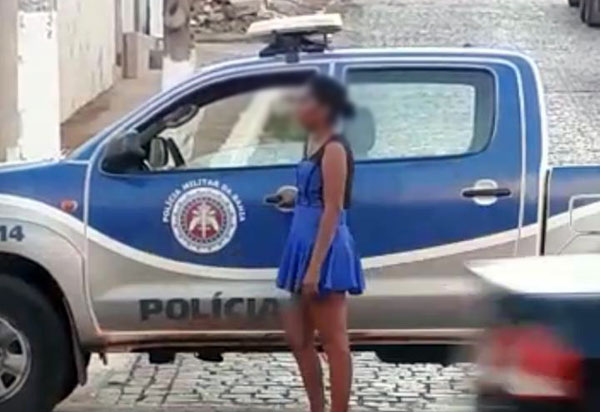 Livramento: Polícia Militar esclarece imagens de mulher ocupando viatura policial 