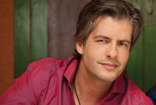 Victor, da dupla com Léo, é indiciado pela Polícia Civil por agressão a esposa grávida