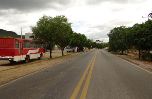 Brumado: Moradores da  Vila Presidente Vargas denunciam constante falta de energia