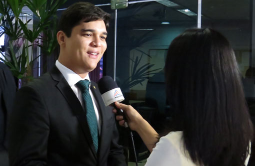 Vítor Bonfim: 'A volta da Defensoria Pública fortalece a nossa luta por uma sociedade mais justa'