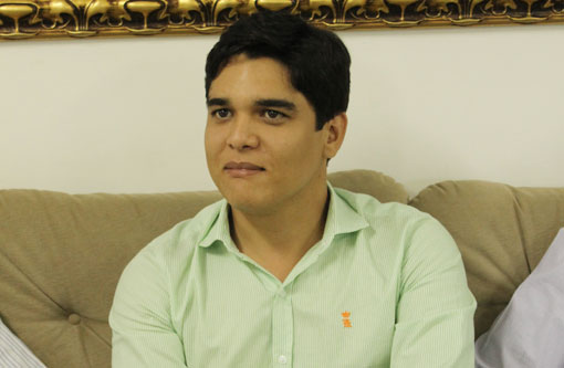 Vitor Bonfim poderá deixar o PDT e migrar para o PSL