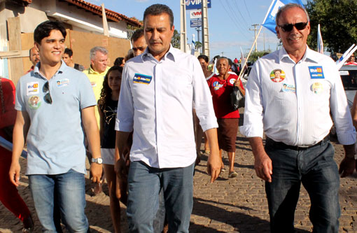 Eleições 2014: Ao lado do Prefeito Aguiberto, Vitor Bonfim recebe Rui Costa em Brumado