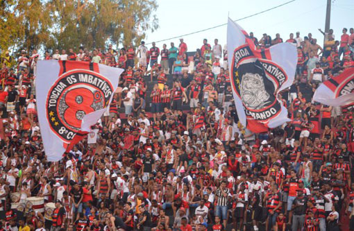 Vitória finaliza a oitava rodada em terceiro lugar, a quatro pontos do primeiro colocado