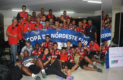 Vitória bate Náutico e conquista primeira Copa do Nordeste Sub-20