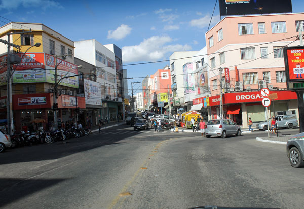 Comércio de Vitória será reaberto na próxima segunda; inclusive shoppings 