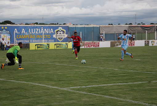 Vitória vence o Luziânia por 2x0 e avança para próxima fase da Copa do Brasil