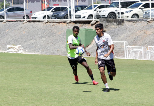 Vitória enfrenta o Inter, nesta quarta-feira (11), em Porto Alegre, pela Copa do Brasil