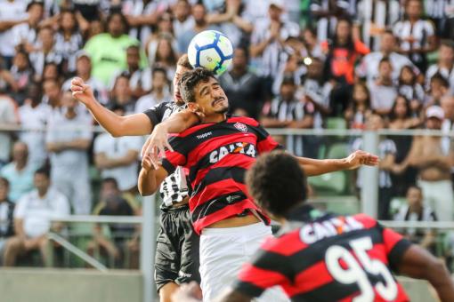 Vitória é derrotado pelo Atlético Mineiro por 2x1