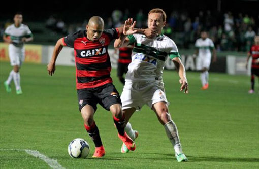 Campeonato Brasileiro: Vitória perde fora; Bahia empata em casa
