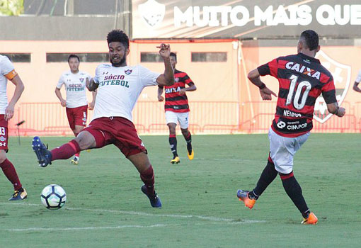 Vitória empata com o Fluminense no Barradão