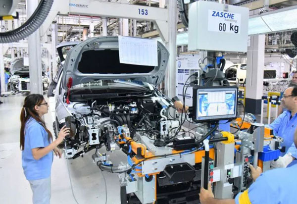 Por falta de semicondutores, Volkswagen dá férias coletivas