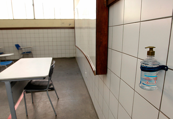 Governo investe R$ 305 milhões na requalificação das escolas para retomada das aulas presenciais