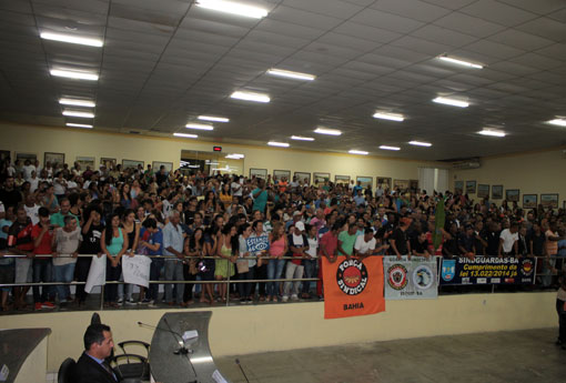 Brumado: Projetos de lei polêmicos do executivo foram aprovados  na Câmara de Vereadores