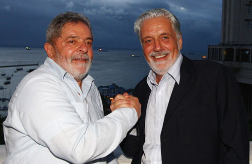 Dilma confirma Lula na Casa Civil e Jaques Wagner no gabinete da Presidência