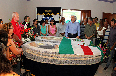 JUSSIAPE: WAGNER ACOMPANHA VELÓRIO DE PREFEITO