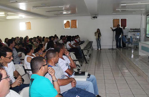 Brumado: Sesau realiza Webpalestra com a temática da tríplice epidemia (Dengue, Zika e Chikungunya)