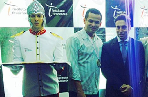 Brumado: Atuação do vereador Weliton Lopes é condecorada com medalha Tiradentes 