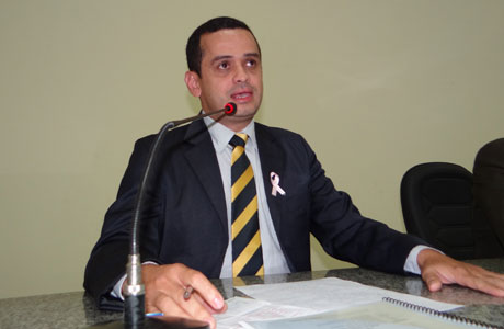 Greve: Weliton Lopes destaca que população está prejudicada 