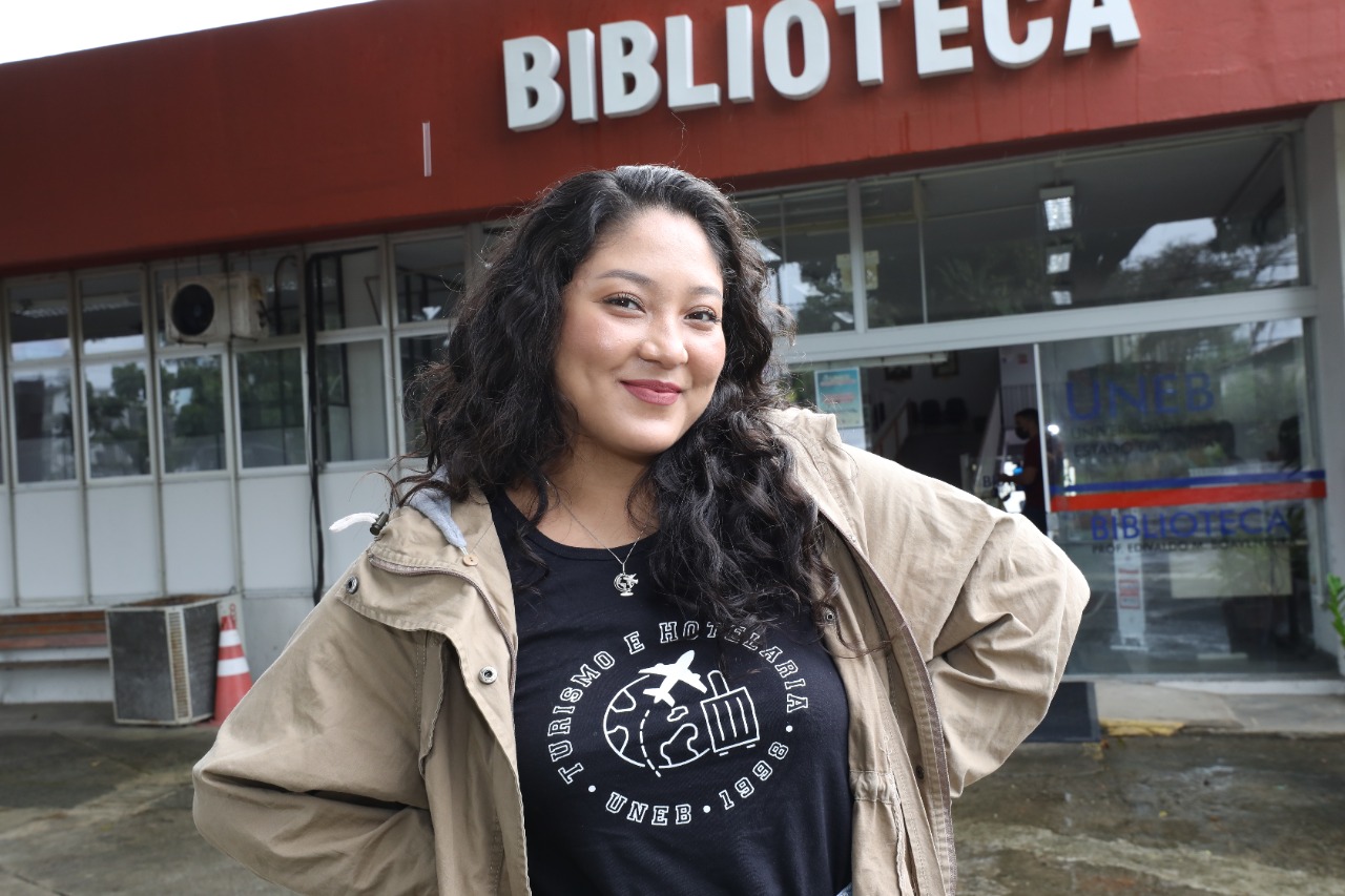 Bahia: Estudantes recebem dinheiro do Mais Futuro