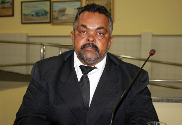 Brumado: vereador ironiza falta de oxigênio para abastecer os cilindros dos pacientes com doenças respiratórias; 'Isso para mim é coisinhas', disse